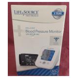 Life Source A&D Medical deluxe blood pressure