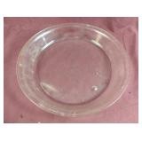 Pyrex glass pie dish 9"
