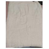 Bed spread 66 x 48