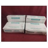 Monogram powder-free synthetic gloves. 4-100 ct
