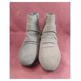 Sporto ladies ankle high grey boots size 8 1/2W