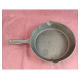 Ozark Trail cast iron skillet 7.5"