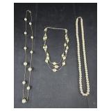 3 Faux Pearl Necklaces 3 Faux Pearl Necklaces