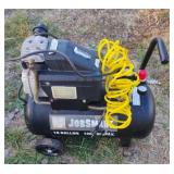 Jobsmart 10 gallon 125 PSI MAX. air compressor. Jobsmart 10 gallon 125 PSI MAX. air compressor.