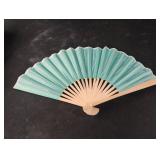 Fabric foldable hand fan