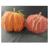 Pumpkins handle and crocheted with cinnamon Pumpkins handle and crocheted with cinnamon