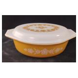 Vintage Pyrex "Butterfly Gold" 045 Oval Casserole