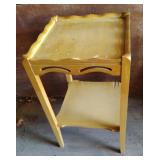 Vintage wood side table 15.5 x 25.5 x 15.5 Vintage wood side table 15.5 x 25.5 x 15.5