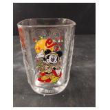 Vintage 2000 Walt Disney World collectors glass Vintage 2000 Walt Disney World collectors glass