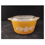 Vintage Pyrex "Butterfly Gold" 1 qt casserole Vintage Pyrex "Butterfly Gold" 1 qt casserole