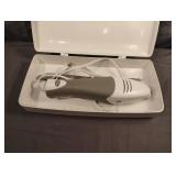 GE Carving Set electric knife in case. Works GE Carving Set electric knife in case. Works