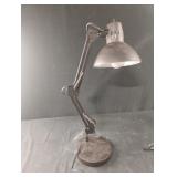 Adjustable metal desk lamp. Works Adjustable metal desk lamp. Works