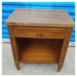 Vintage American of Martinsville night stand. 1 Vintage American of Martinsville night stand. 1