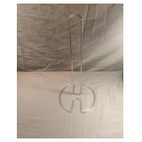 Metal paper towel holder Metal paper towel holder