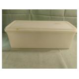 Tupperware bread box Tupperware bread box