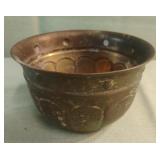 Vintage brass ornate vase Vintage brass ornate vase