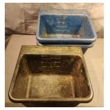 Fortflex over the fence plastic feeder 5qt. 3 Fortflex over the fence plastic feeder 5qt. 3