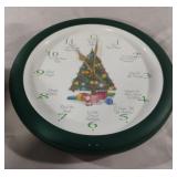 Christmas clock. Works. Needs batteries