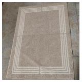 Rug 44 x 29