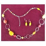 Necklace and Earring set