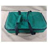 Pyrex portable travel bag with 3 qt Pyrex dish