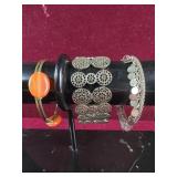 3 Bracelets