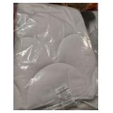 Comforter queen size. White