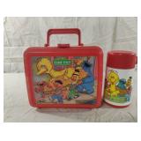 Vintage Aladdin Sesame Street plastic lunch box