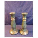 Set of 2 ceramic candle holders. Green in cor