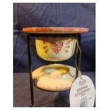 Loom Co. spongeware potpourri burner DT842