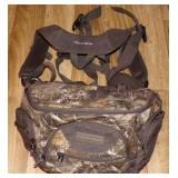 Field & Stream Hunting Fishing Waist Pack - Looks