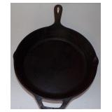 Vintage Lodge USA Cast 10" Iron Frying Pan
