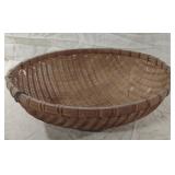 Vintage woven round basket