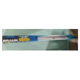 Braun 4 ft linkable shop light