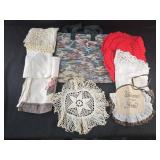 Carry Bag w/Doilies, Placemats & more