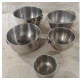 Stainless steel mixing bowls