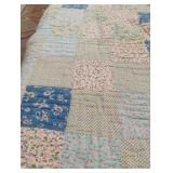 Vintage handmade quilt 62 x 80