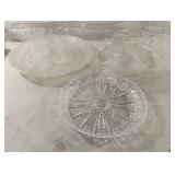 Plastic serving trays