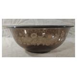 Vintage Pyrex mixing bowl "Festive Harvest"