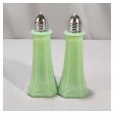 Jadeite "Mayfair" Shaker Set
