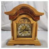 Oak Quartz Clock