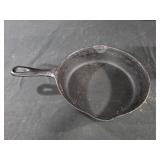 Cast iron pan