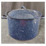 Vintage blue and white speckled enamelware pot