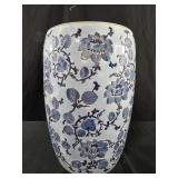 Ceramic Hydrangea Chinoiserie Stool - Elegant