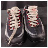 Nike Air Max 5.5Y tennis shoes