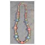 Fashion beaded necklace 11 1/2 long