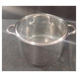 Stock pot with glass lid