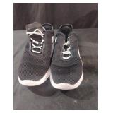 Nike Air tennis shoes. Size 8.5