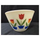 vintage Fire-King ivory mixing bowl featuring the