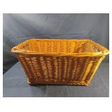 Woven basket 15 x 6.5 x 11